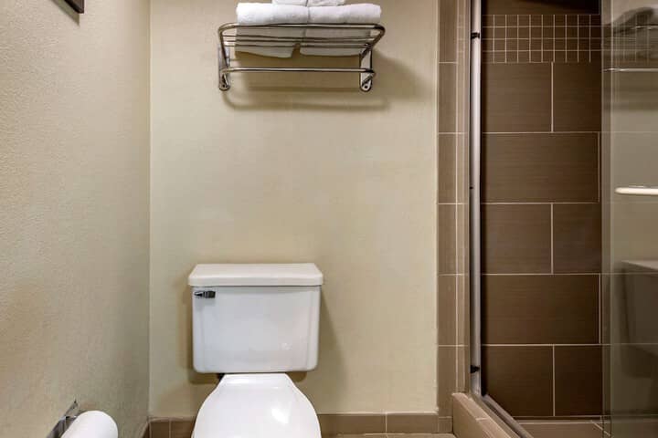 Room 12 of 49