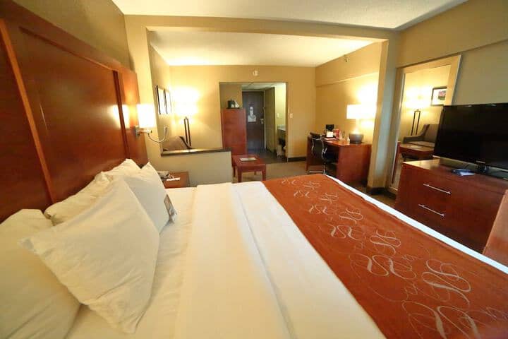 Room 8 of 49