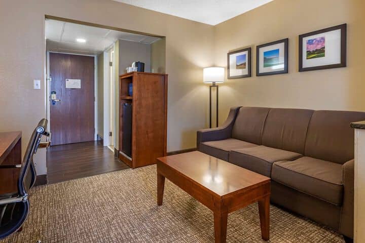 Room 14 of 49