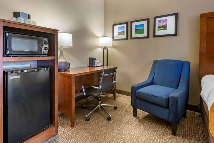 Room 18 of 49
